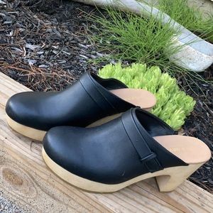 Black clogs
